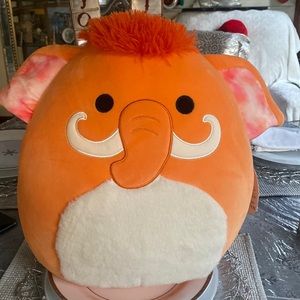 Wilbie the Squishmallow!